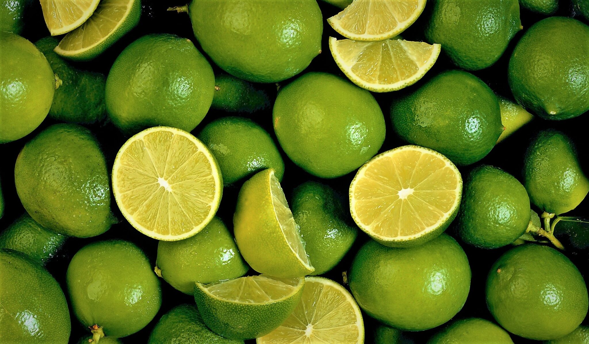 Lime Fruits Fruit's Physical Description, facts &Benefits